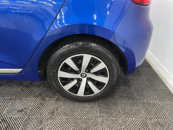 RENAULT CLIO V - voiture d'occasion - Photo 24