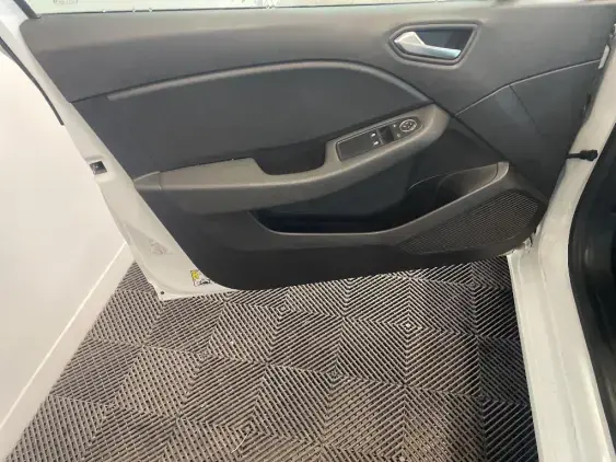 RENAULT CLIO V - voiture d'occasion - Photo 19