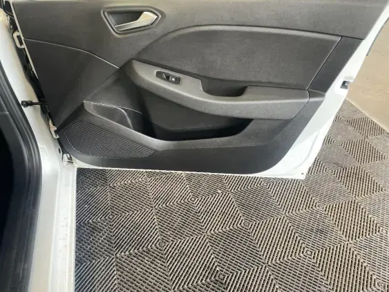 RENAULT CLIO V - voiture d'occasion - Photo 20