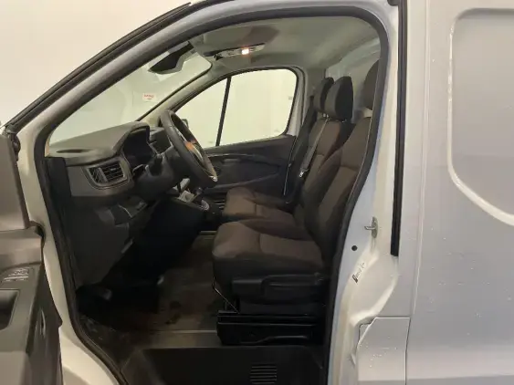 RENAULT TRAFIC FG III - voiture d'occasion - Photo 18