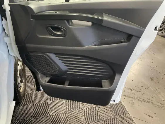 RENAULT TRAFIC FG III - voiture d'occasion - Photo 20