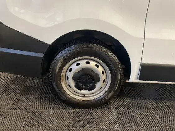 RENAULT TRAFIC FG III - voiture d'occasion - Photo 25