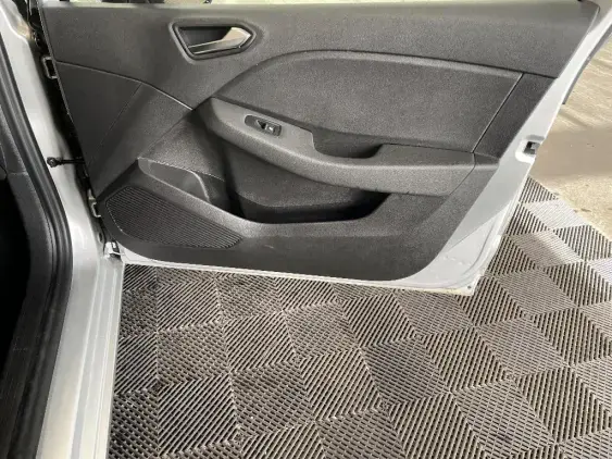 RENAULT CLIO V - voiture d'occasion - Photo 20