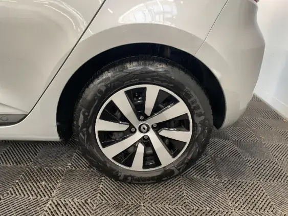 RENAULT CLIO V - voiture d'occasion - Photo 24