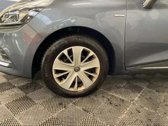 RENAULT CLIO IV - voiture d'occasion - Photo 23