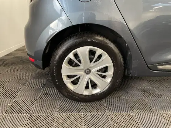 RENAULT CLIO IV - voiture d'occasion - Photo 25