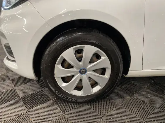 RENAULT ZOE - voiture d'occasion - Photo 23