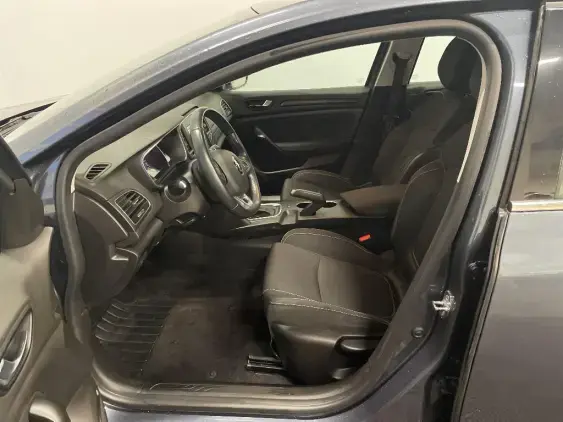 RENAULT MEGANE IV - voiture d'occasion - Photo 18