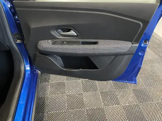 DACIA SANDERO III - voiture d'occasion - Photo 20