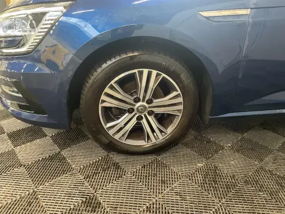 RENAULT MEGANE IV - voiture d'occasion - Photo 23