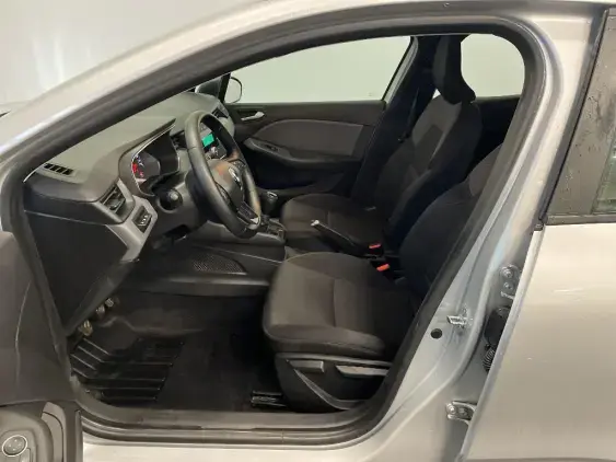 RENAULT CLIO V - voiture d'occasion - Photo 18