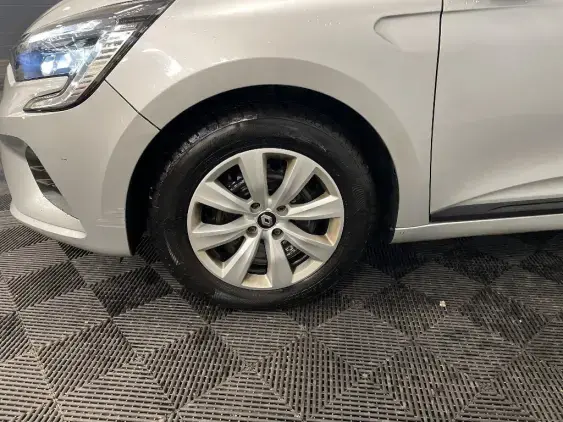 RENAULT CLIO V - voiture d'occasion - Photo 23