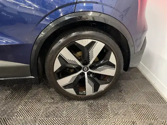 RENAULT MEGANE V - voiture d'occasion - Photo 24