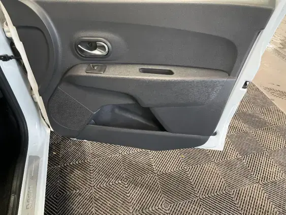 DACIA LODGY - voiture d'occasion - Photo 20