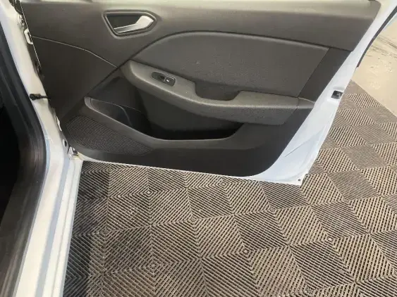 RENAULT CLIO V - voiture d'occasion - Photo 20