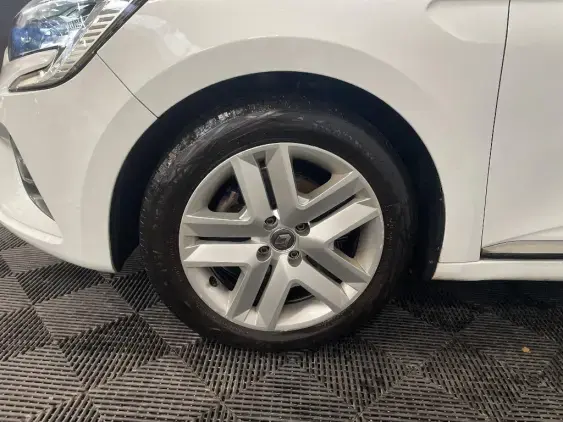 RENAULT CLIO V - voiture d'occasion - Photo 23