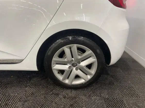 RENAULT CLIO V - voiture d'occasion - Photo 24