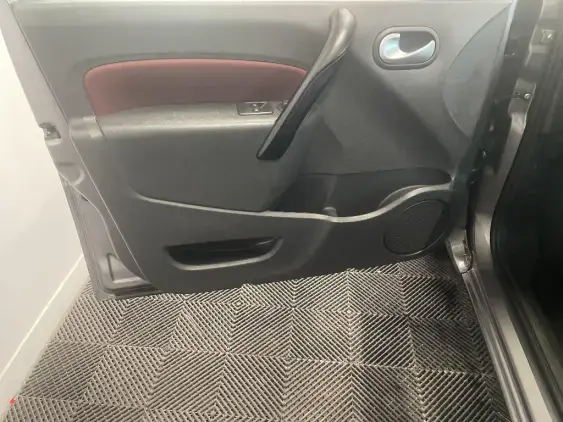 RENAULT KANGOO II - voiture d'occasion - Photo 19