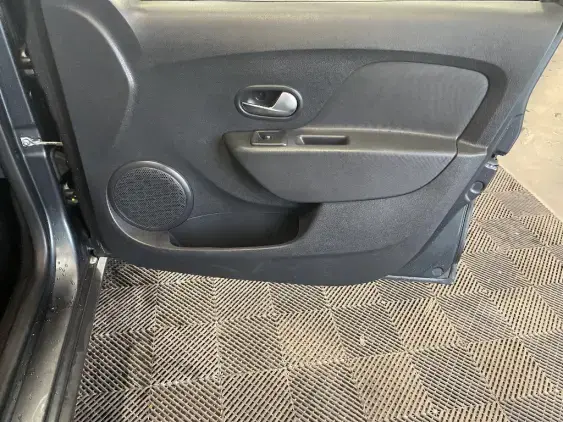 DACIA SANDERO II - voiture d'occasion - Photo 20