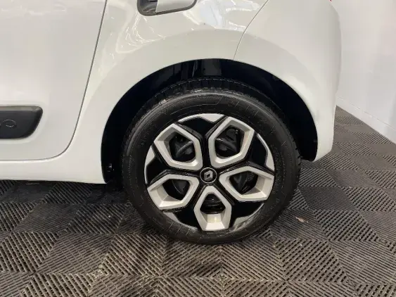 RENAULT TWINGO III - voiture d'occasion - Photo 24