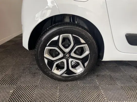 RENAULT TWINGO III - voiture d'occasion - Photo 25