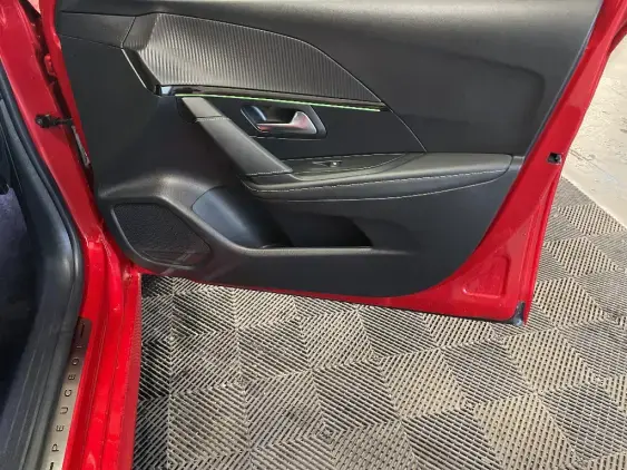 PEUGEOT 208 ELECTRIQUE II - voiture d'occasion - Photo 20