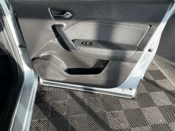 RENAULT CAPTUR II - voiture d'occasion - Photo 20