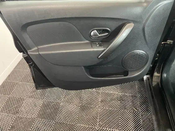 DACIA SANDERO II - voiture d'occasion - Photo 19
