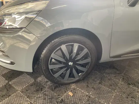 RENAULT CLIO IV - voiture d'occasion - Photo 23