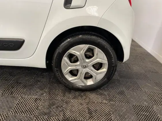 RENAULT TWINGO III - voiture d'occasion - Photo 24