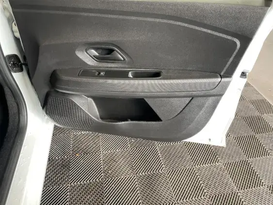 DACIA SANDERO III - voiture d'occasion - Photo 20