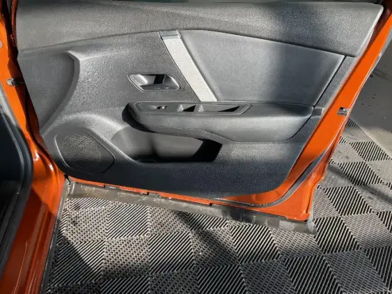 CITROEN C4 III - voiture d'occasion - Photo 20