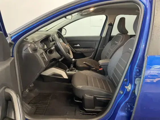 DACIA DUSTER II - voiture d'occasion - Photo 18