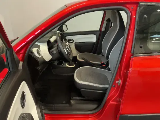 RENAULT TWINGO III - voiture d'occasion - Photo 18