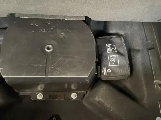 RENAULT AUSTRAL - voiture d'occasion - Photo 17