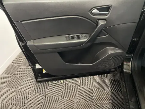 RENAULT CAPTUR II - voiture d'occasion - Photo 19