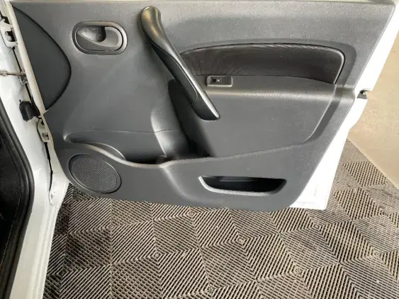 RENAULT KANGOO EXPRESS II - voiture d'occasion - Photo 20