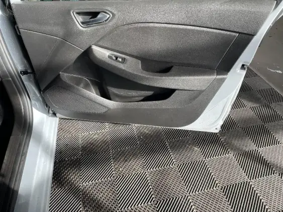 RENAULT CLIO V - voiture d'occasion - Photo 20