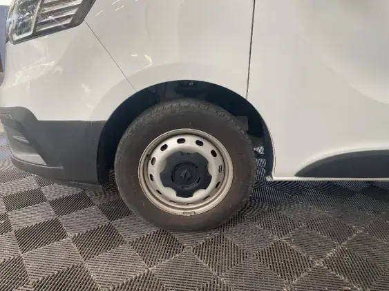 RENAULT TRAFIC FG III - voiture d'occasion - Photo 23