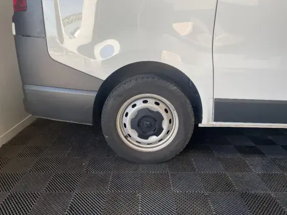 RENAULT TRAFIC FG III - voiture d'occasion - Photo 25