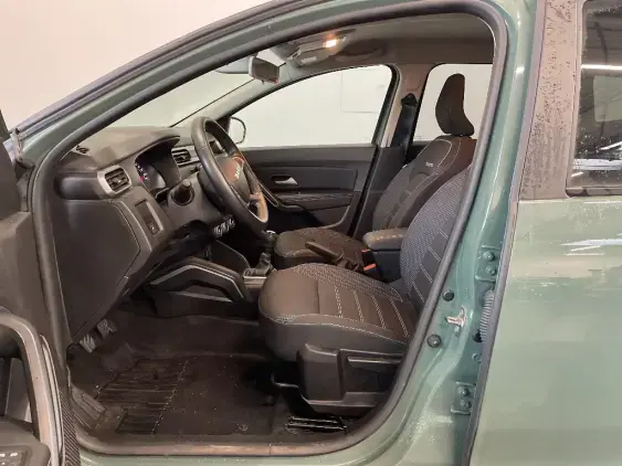 DACIA DUSTER II - voiture d'occasion - Photo 18