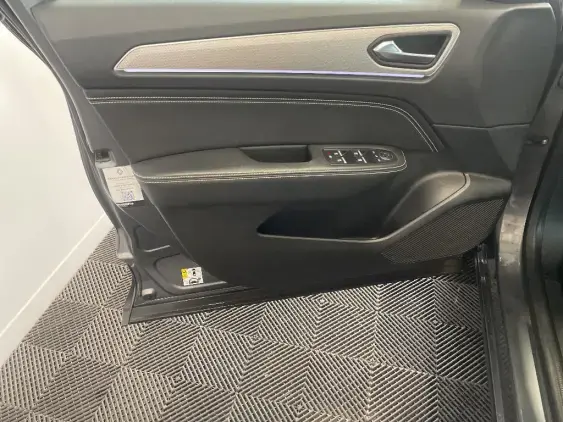 RENAULT ARKANA - voiture d'occasion - Photo 19