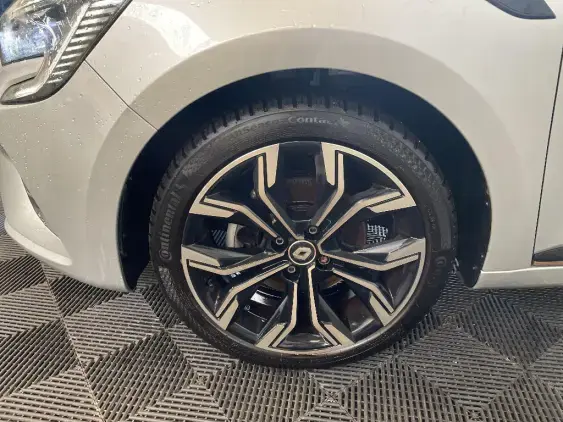 RENAULT CLIO V - voiture d'occasion - Photo 23