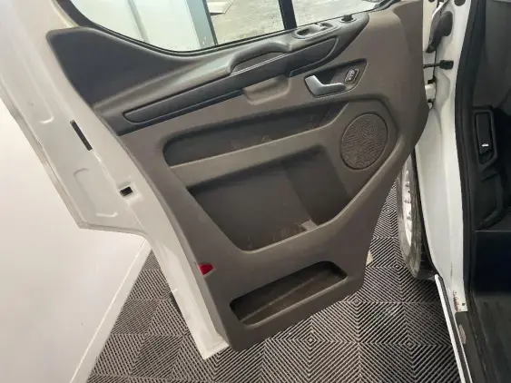 FORD TRANSIT CUSTOM - voiture d'occasion - Photo 19