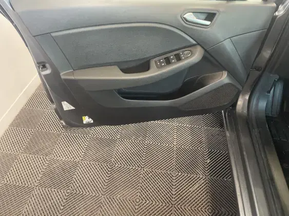 RENAULT CLIO V - voiture d'occasion - Photo 19