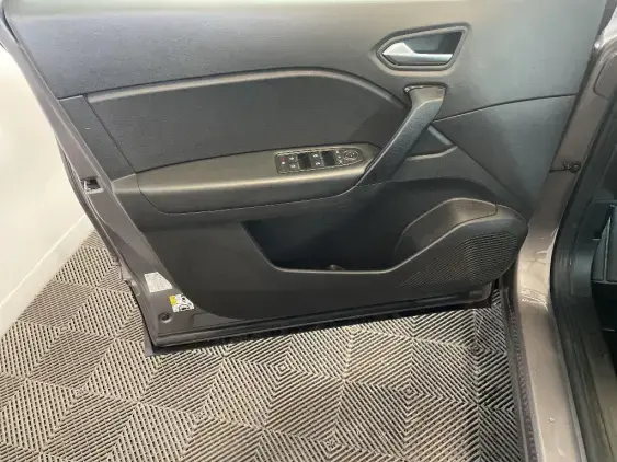 RENAULT CAPTUR II - voiture d'occasion - Photo 19