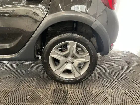 DACIA SANDERO II - voiture d'occasion - Photo 24