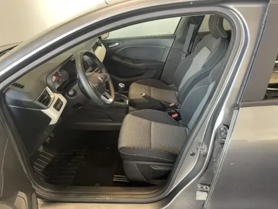 RENAULT CLIO V - voiture d'occasion - Photo 18