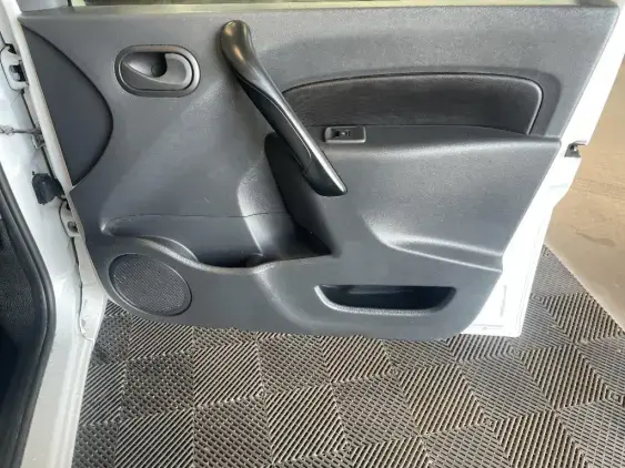 RENAULT KANGOO EXPRESS II - voiture d'occasion - Photo 20