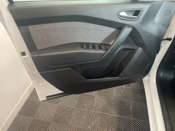 RENAULT KANGOO III - voiture d'occasion - Photo 19
